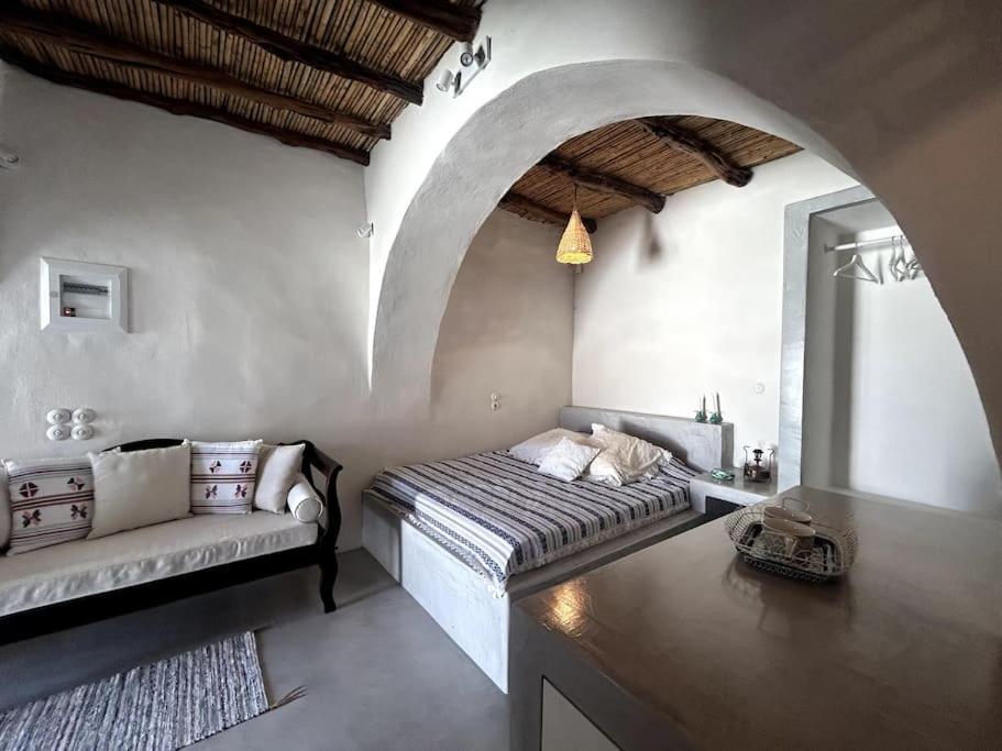 Cave-guesthouse To Heritage *